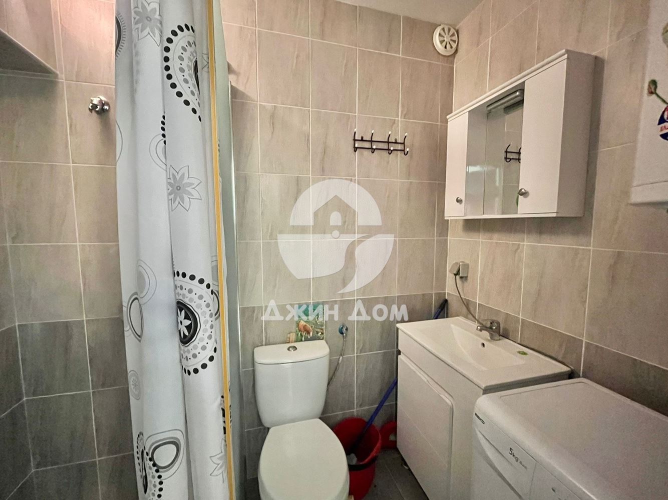 Двустаен апартамент в к-с „Свети Георги Палас“, гр. Свети Влас - 0