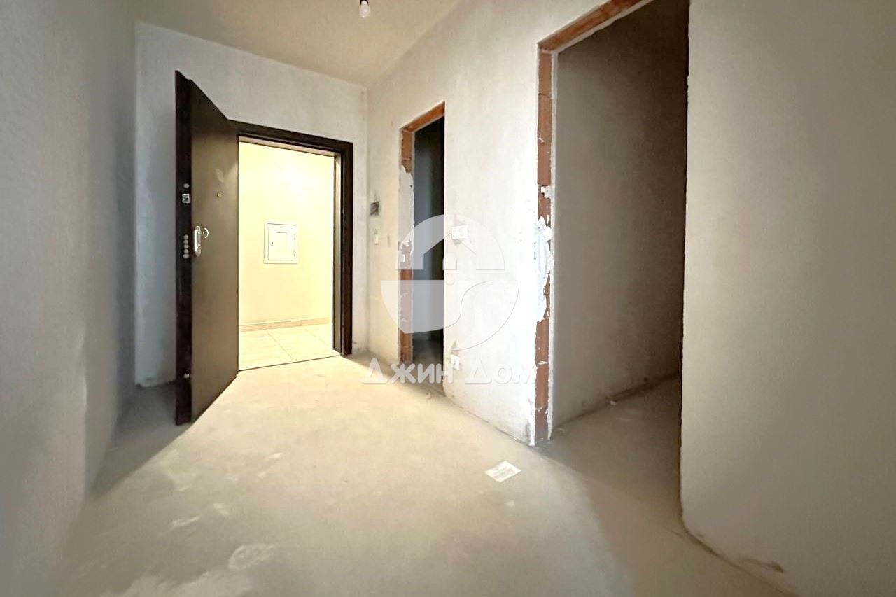 Просторен двустаен апартамент в к-с „Сентрал Парк“, гр. Бургас - 0