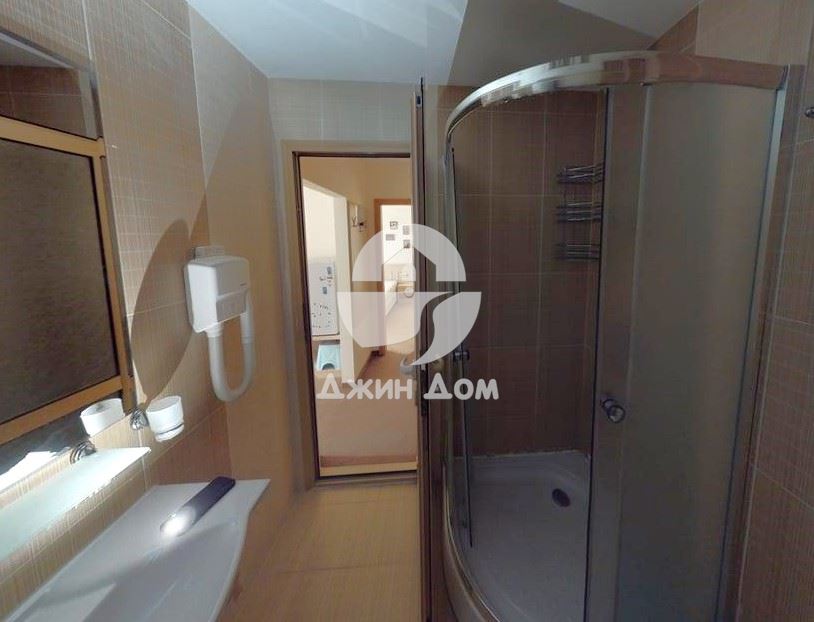 Просторен обзаведен двустаен апартамент в к-с „Авалон“, Слънчев Бряг - 0