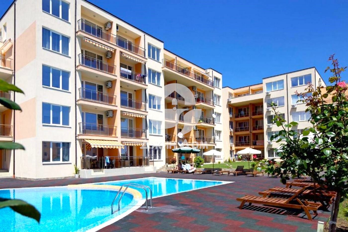 Едностаен апартамент с ПАНОРАМА МОРЕ в к-с „Анна Марина“, Свети Влас - 0