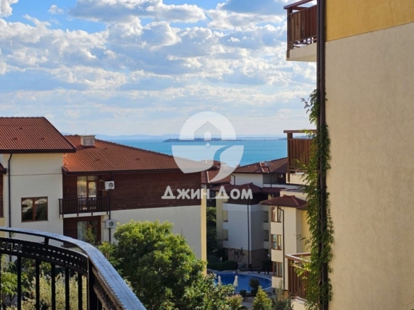 Двустаен апартамент с ГЛЕДКА МОРЕ в к-с Райска градина, гр. Свети Влас - 0