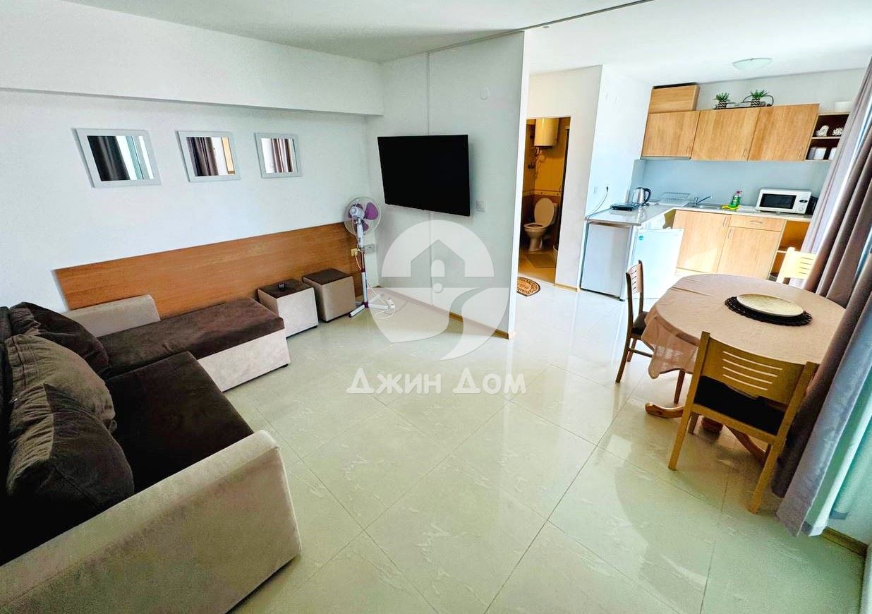 Двустаен апартамент в к-с „Афродита 1“, к.к. Слънчев бряг - 0