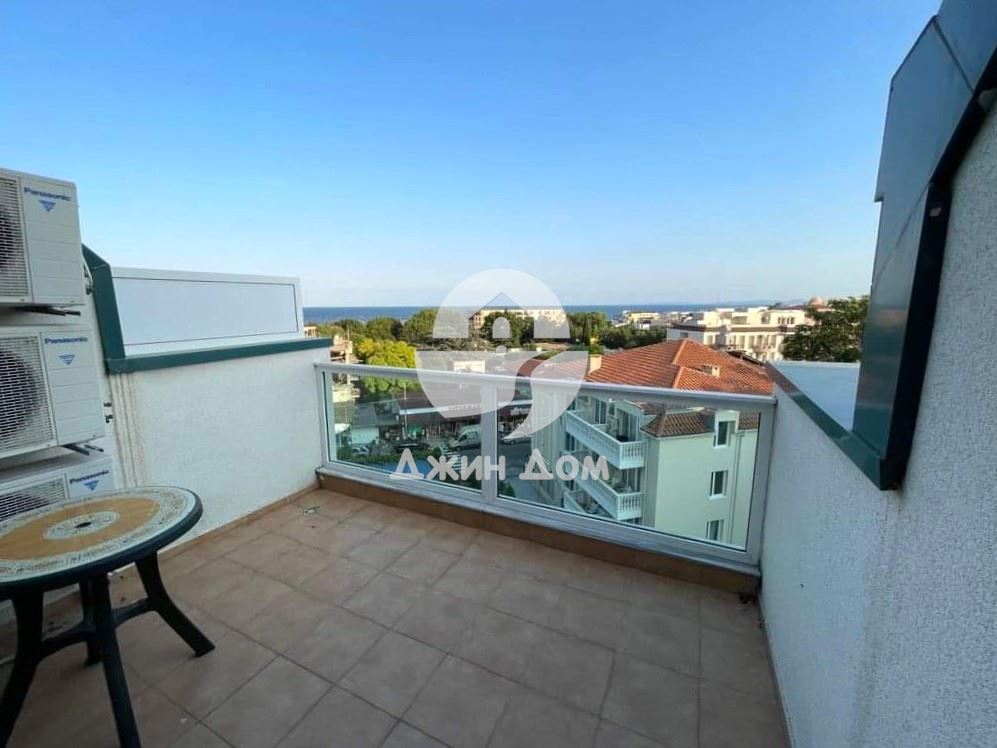 Тристаен апартамент с ГЛЕДКА МОРЕ в к-с „Омега“, с. Равда - 0