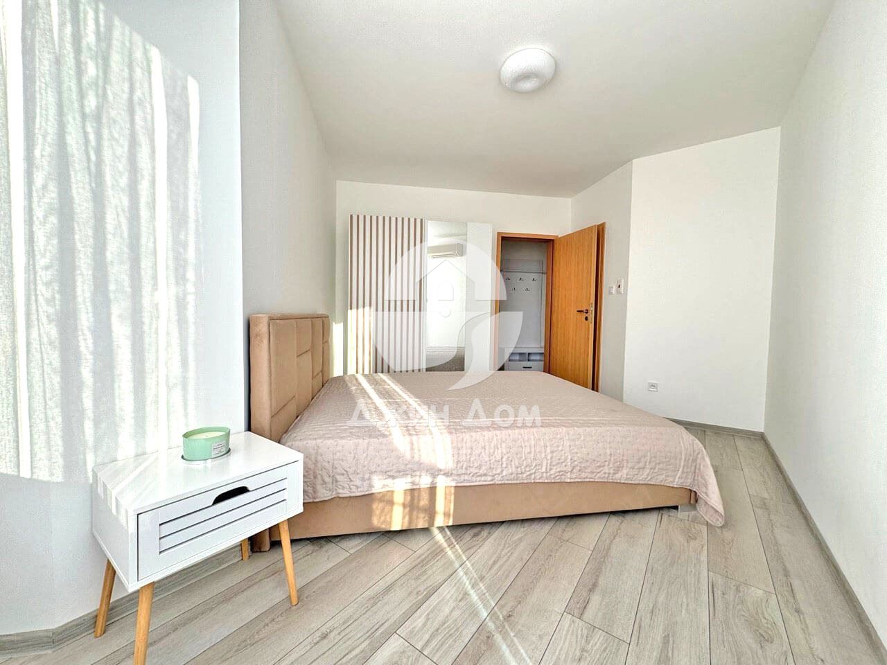 Двустаен пентхаус апартамент с ПАНОРАМА МОРЕ в к-с Оазис, с. Равда - 0