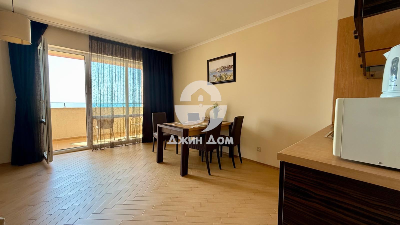 Двустаен aпартамент с ПАНОРАМА МОРЕ в к-с Маджестик“ к.к. Слънчев бряг - 0