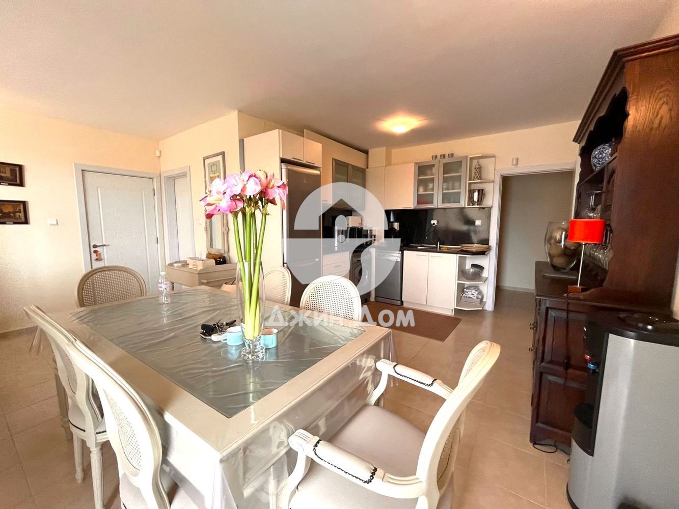 Многостаен апартамент с ГЛЕДКА МОРЕ И ПЛАНИНА в к-с Соло 1, Свети Влас - 0