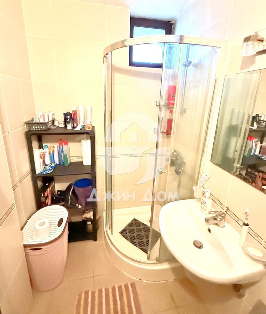 Просторен тристаен апартамент в к-с „Бей Вю Вилас“, с. Кошарица - 0