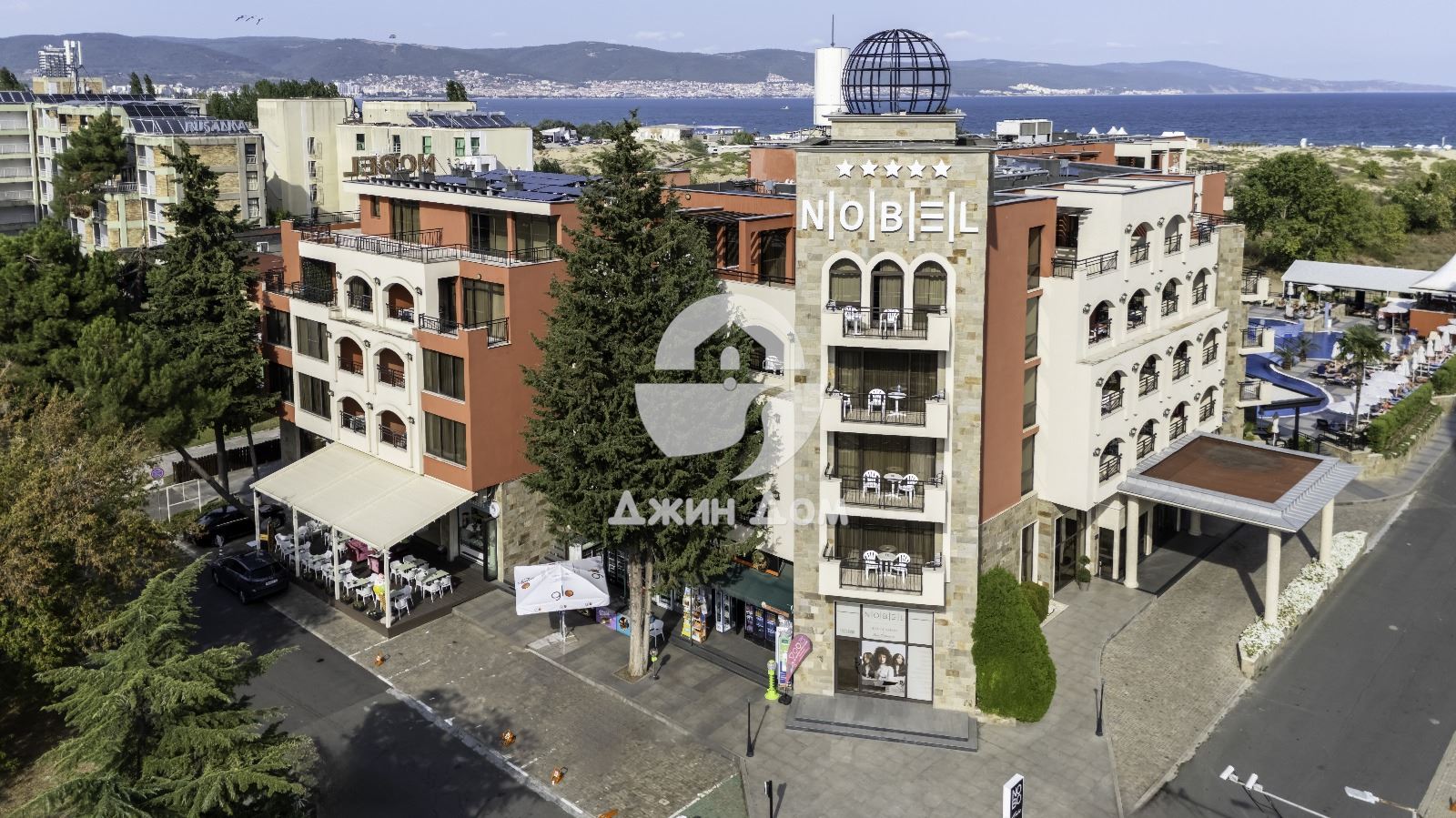 Двустаен апартамент с ГЛЕДКА МОРЕ в к-с „Нобел“, к.к. Слънчев бряг - 0