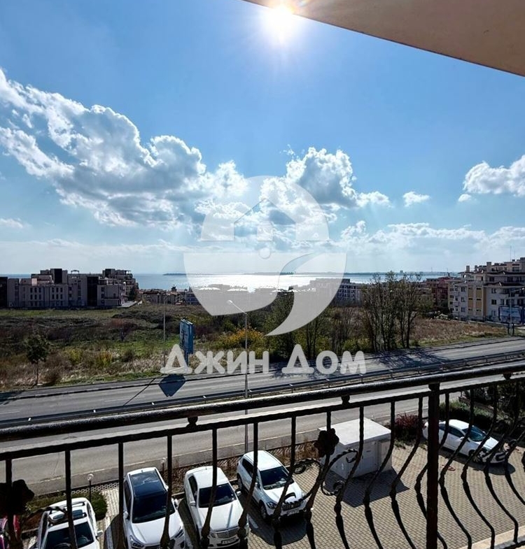 Едностаен апартамент с ПАНОРАМА МОРЕ в к-с Макон, гр. Свети Влас - 0