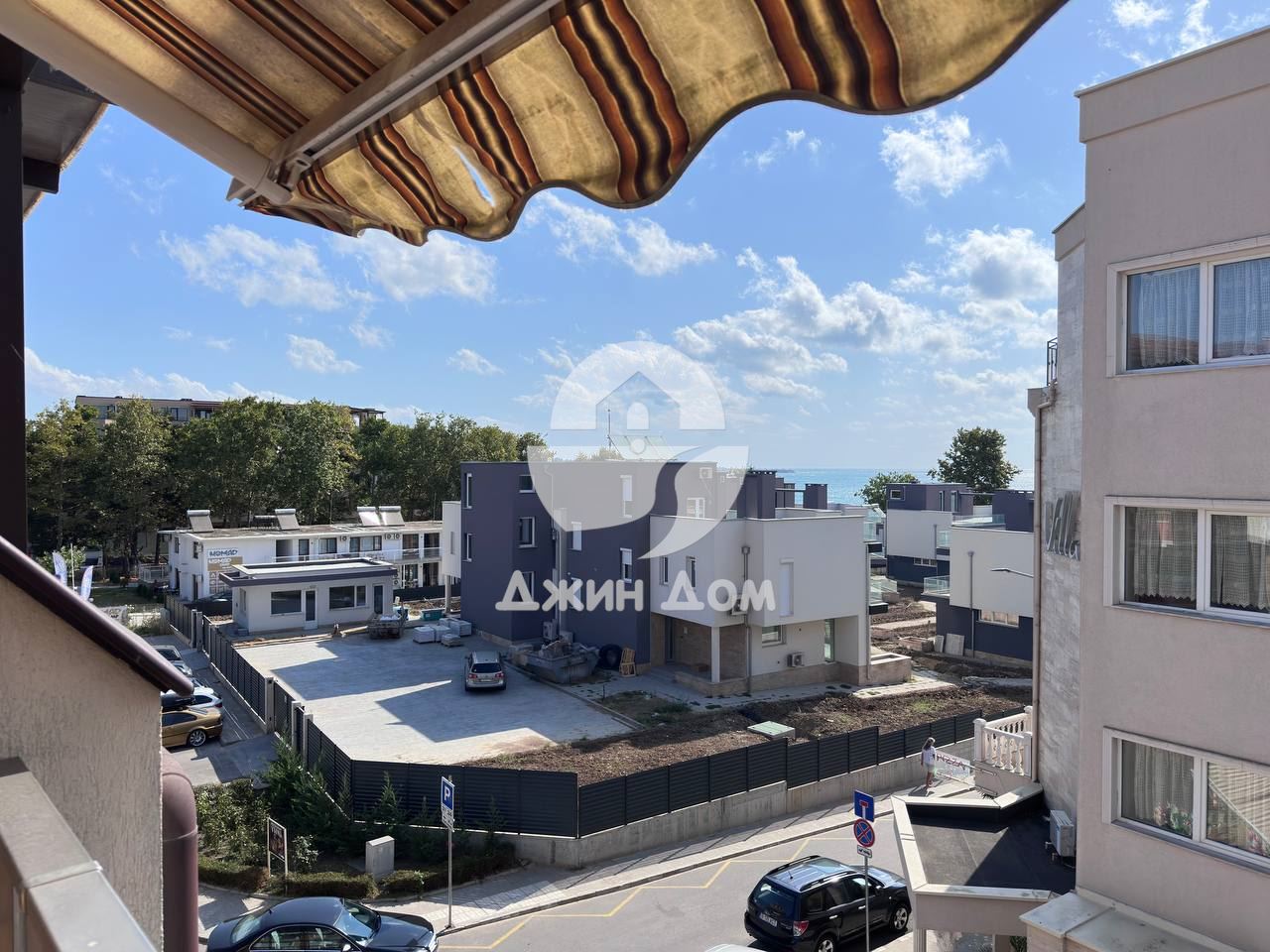 Двустаен апартамент в жилищна сграда с ГЛЕДКА МОРЕ, с. Равда - 0