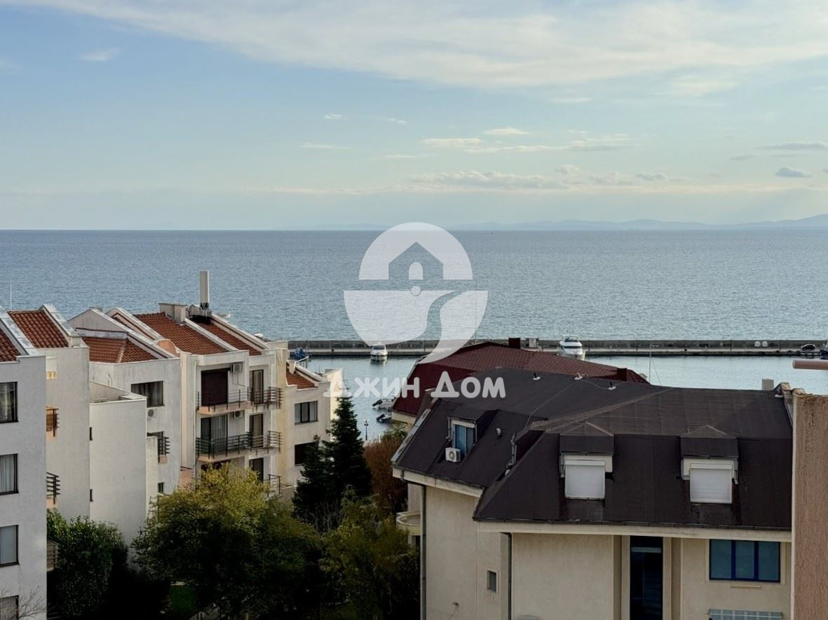 Едностаен апартамент с ГЛЕДКА МОРЕ в к-с Лазур 4, гр. Свети Влас - 0