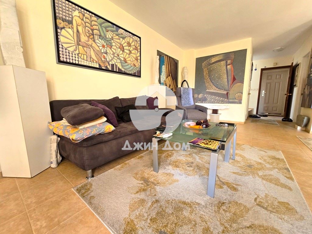 Двуетажна къща с ГЛЕДКА ПЛАНИНА в к-с Алмонд Хил Вилас, с. Кошарица - 0