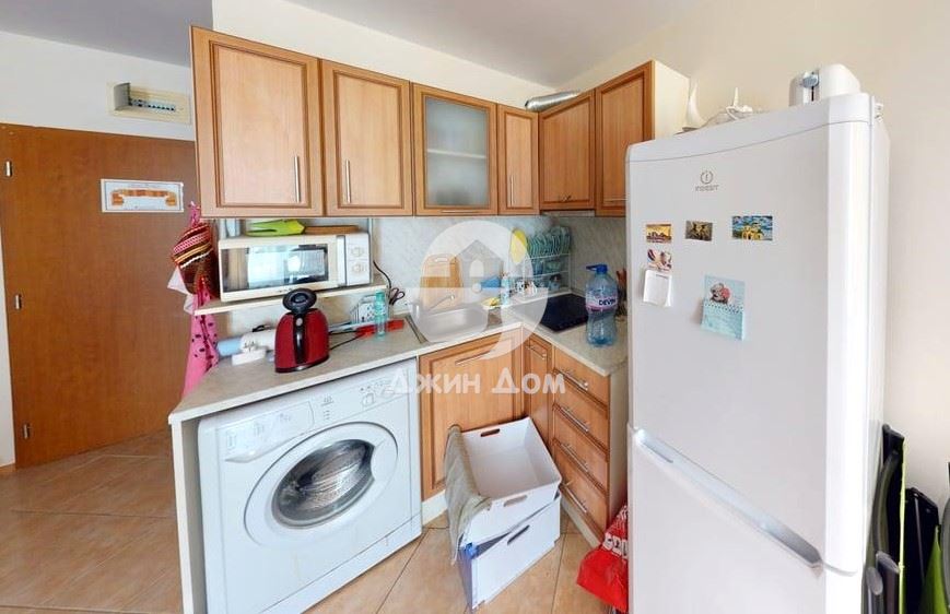 Просторен двустаен апартамент в к-с Сънсет Бийч 2, к.к. Слънчев бряг - 0