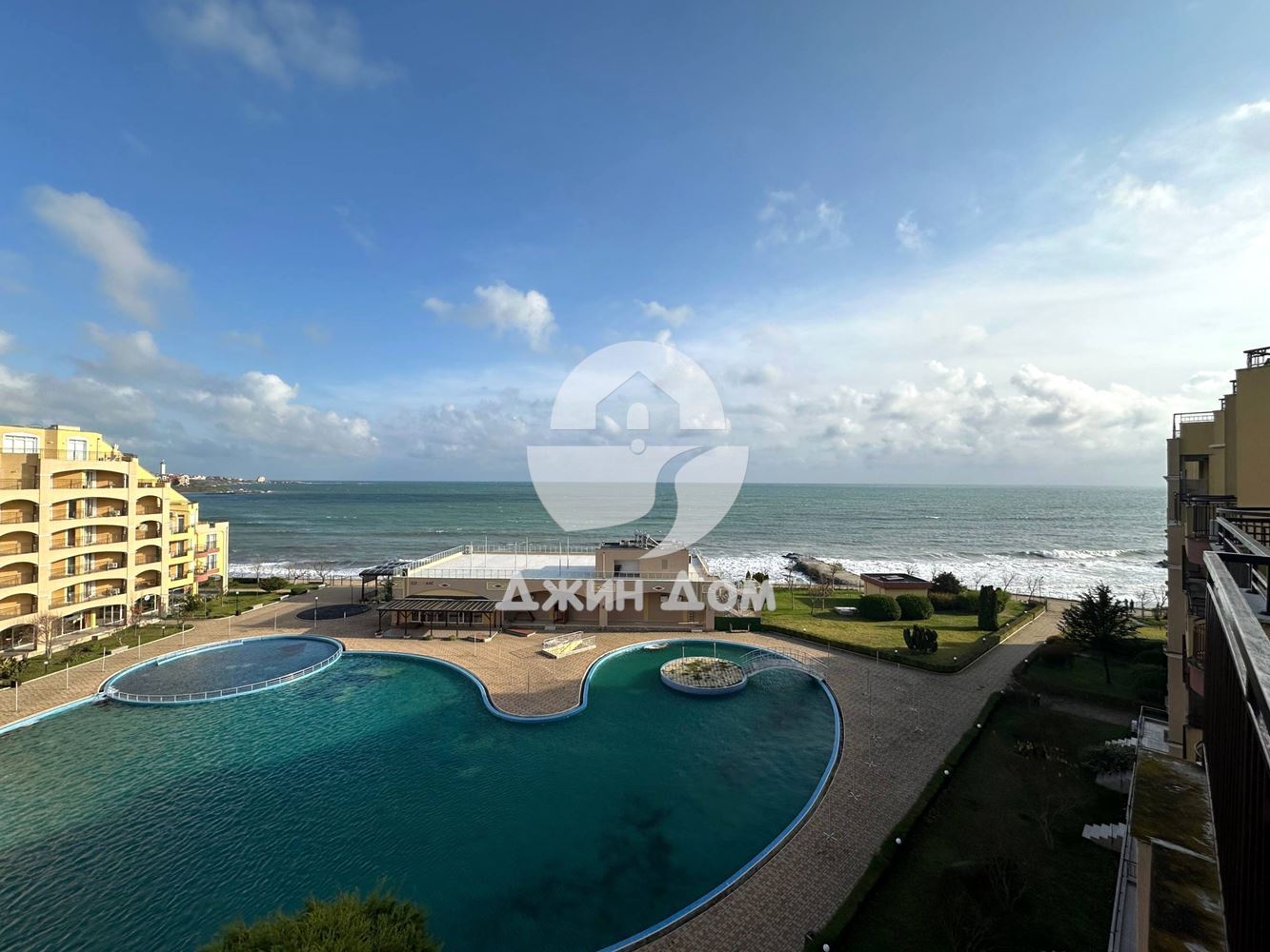 Едностаен апартамент с ПАНОРАМА МОРЕ в к-с „Мидия“, гр. Ахелой - 0