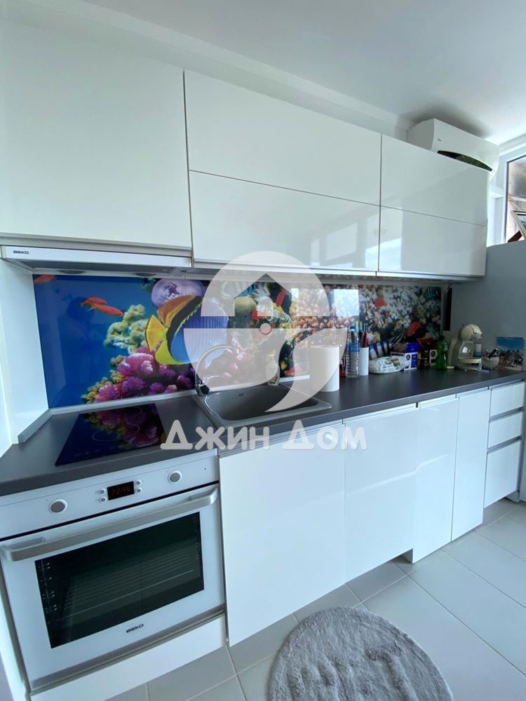 Тристаен апартамент БЕЗ ТАКСА ПОДДРЪЖКА в к.к. Слънчев бряг - 0