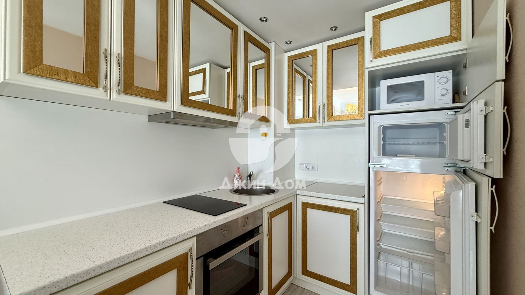 Двустаен апартамент в к-с Хармони Сюитс Монте Карло, Слънчев бряг - 0