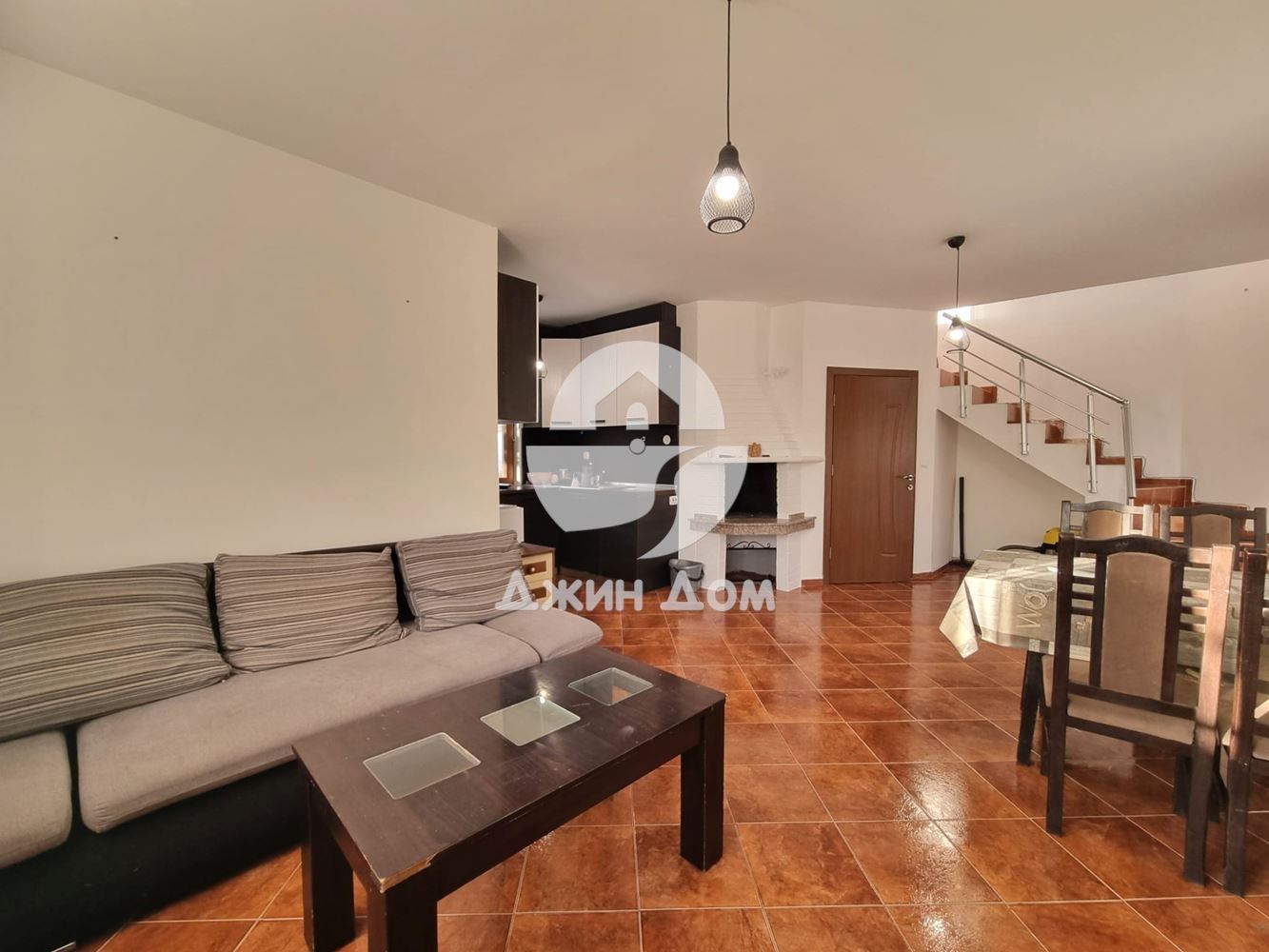 Двуетажна къща с двор в с. Александрово, общ. Поморие - 0