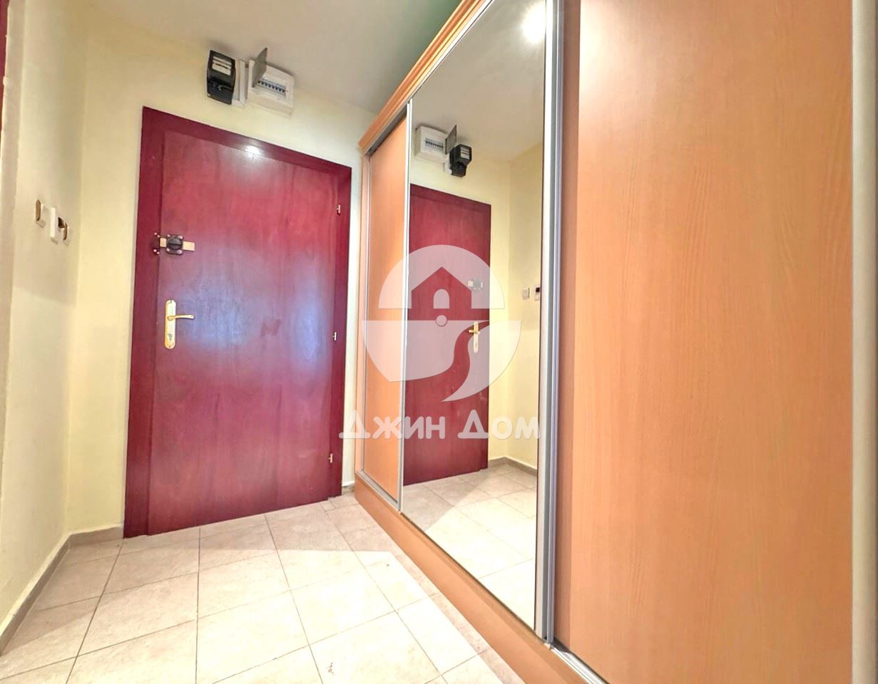 Едостаен апартамент с НИСКА ТАКСА ПОДДРЪЖКА в к-с „Планета“, Сл. бряг - 0