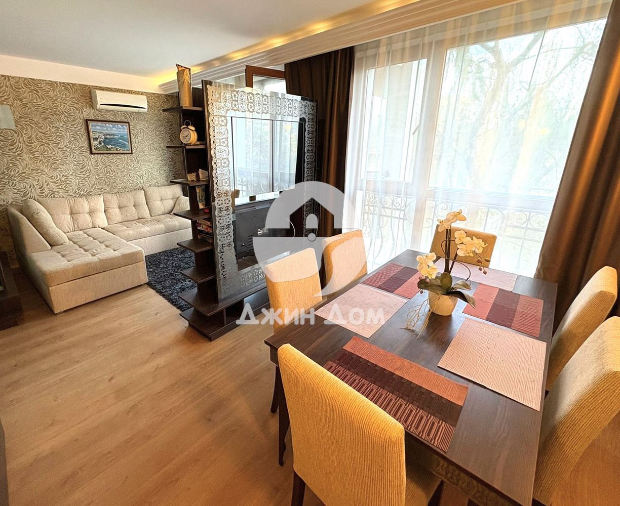 Стилен тристаен апартамент в к-с „Хармони Палас“, к.к. Слънчев бряг - 0