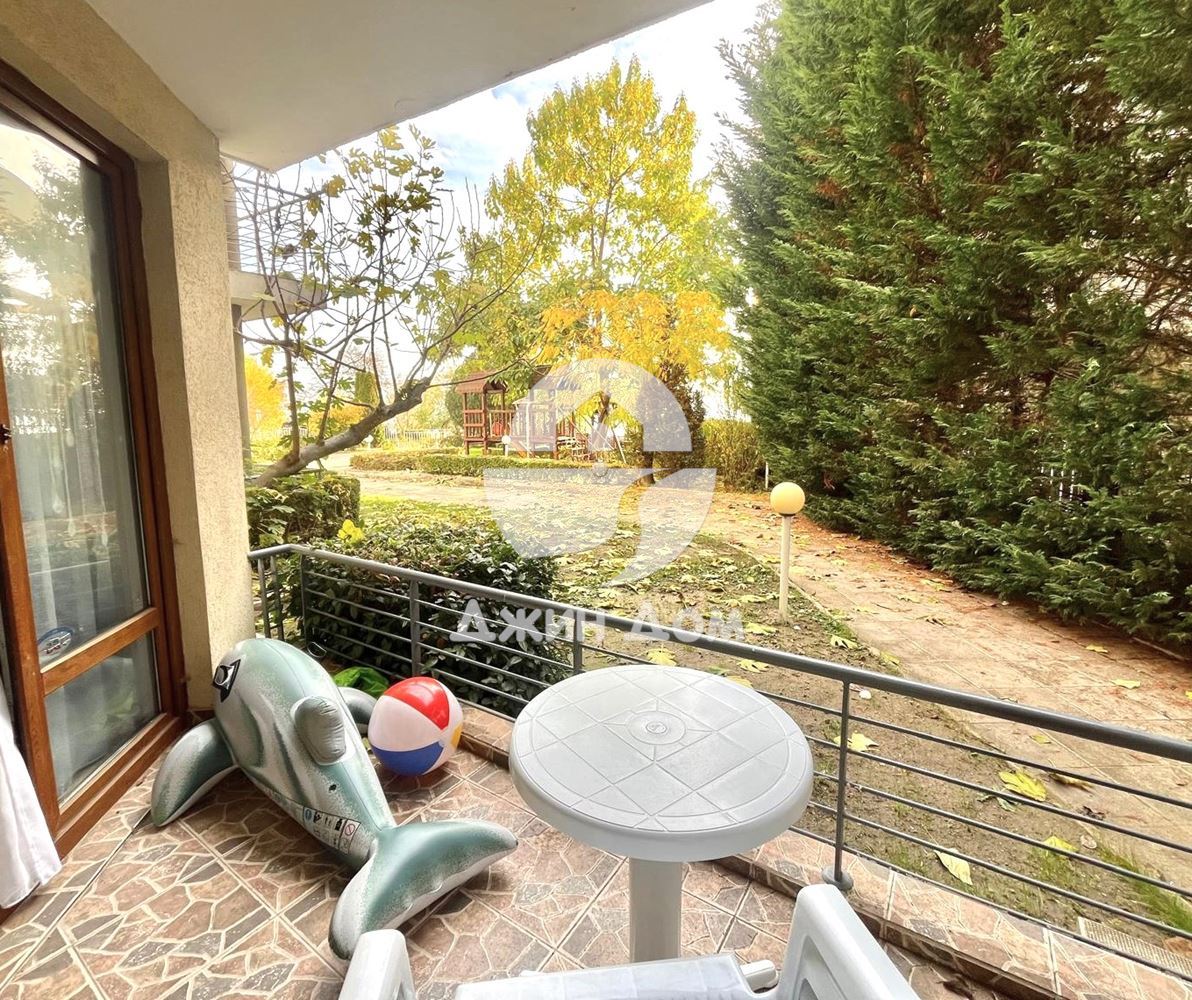 Тристаен апартамент в к-с „Глобъл Сити“, гр. Несебър - 0