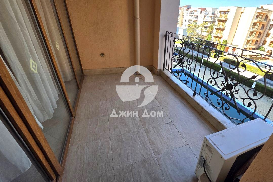 Просторен двустаен апартамент в к-с „Палацо“, к.к. Слънчев бряг - 0