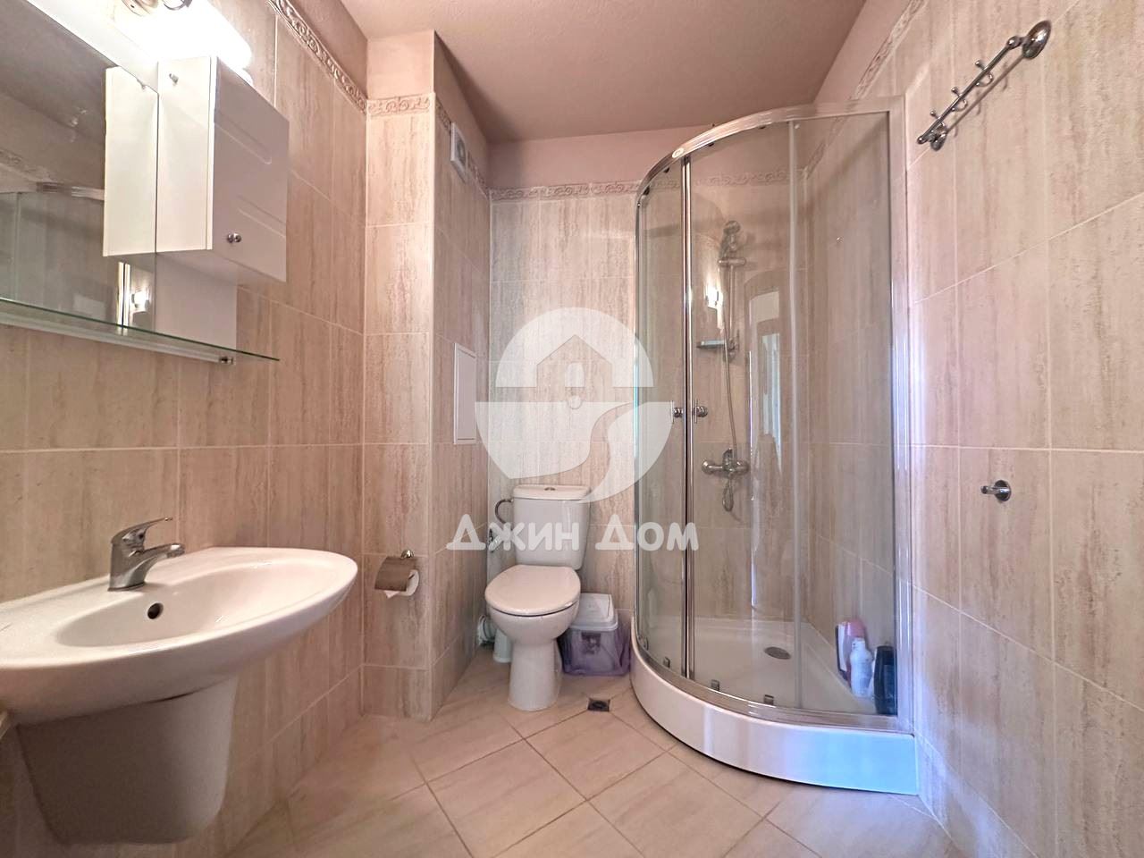 Двустаен апартамент в жилищна сграда с ГЛЕДКА МОРЕ, с. Равда - 0