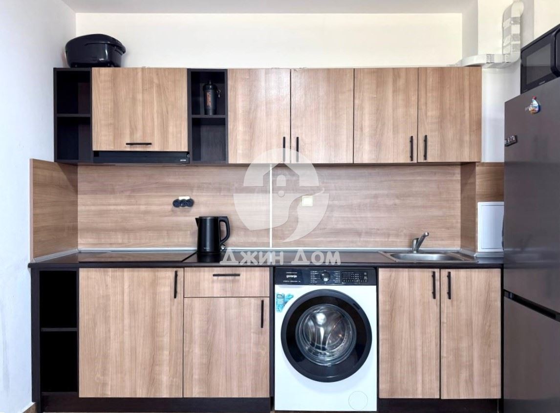 Просторен стилен двустаен апартамент в к-с „Арките“, с. Кошарица - 0