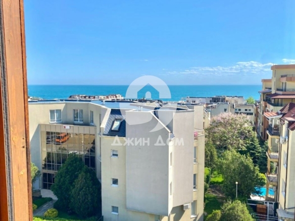 Четиристаен апартамент с ГЛЕДКА МОРЕ в к-с Олимп, гр. Свети Влас - 0