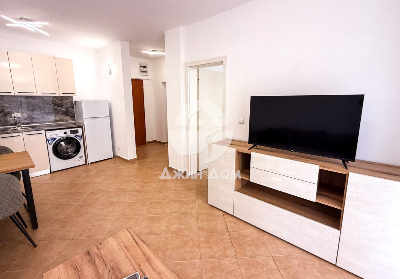 Просторен двустаен апартамент в к-с „Барко дел Сол“, к.к. Слънчев бряг - 0