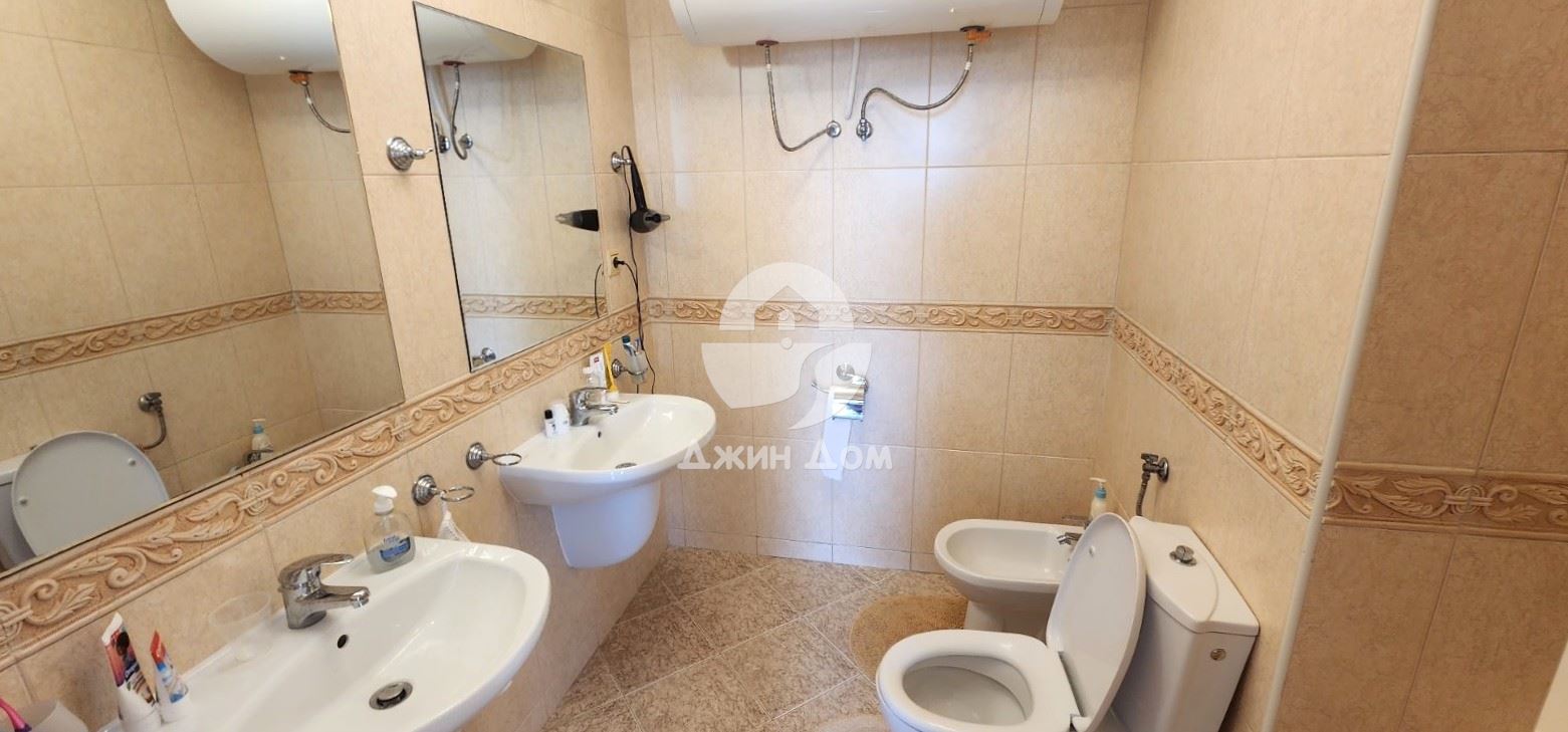 Четиристаен пентхаус с ПАНОРАМА МОРЕ в к-с Етъра 1, гр. Свети Влас - 0