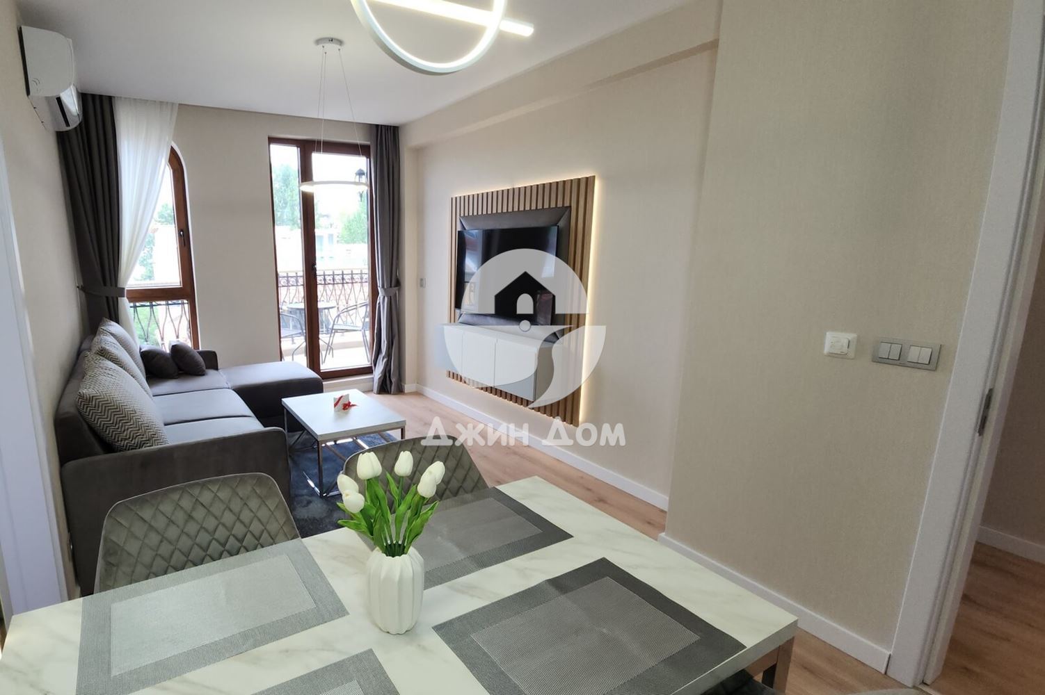 Тристаен апартамент в к-с Хармони Сюитс 18, к.к. Слънчев бряг - 0