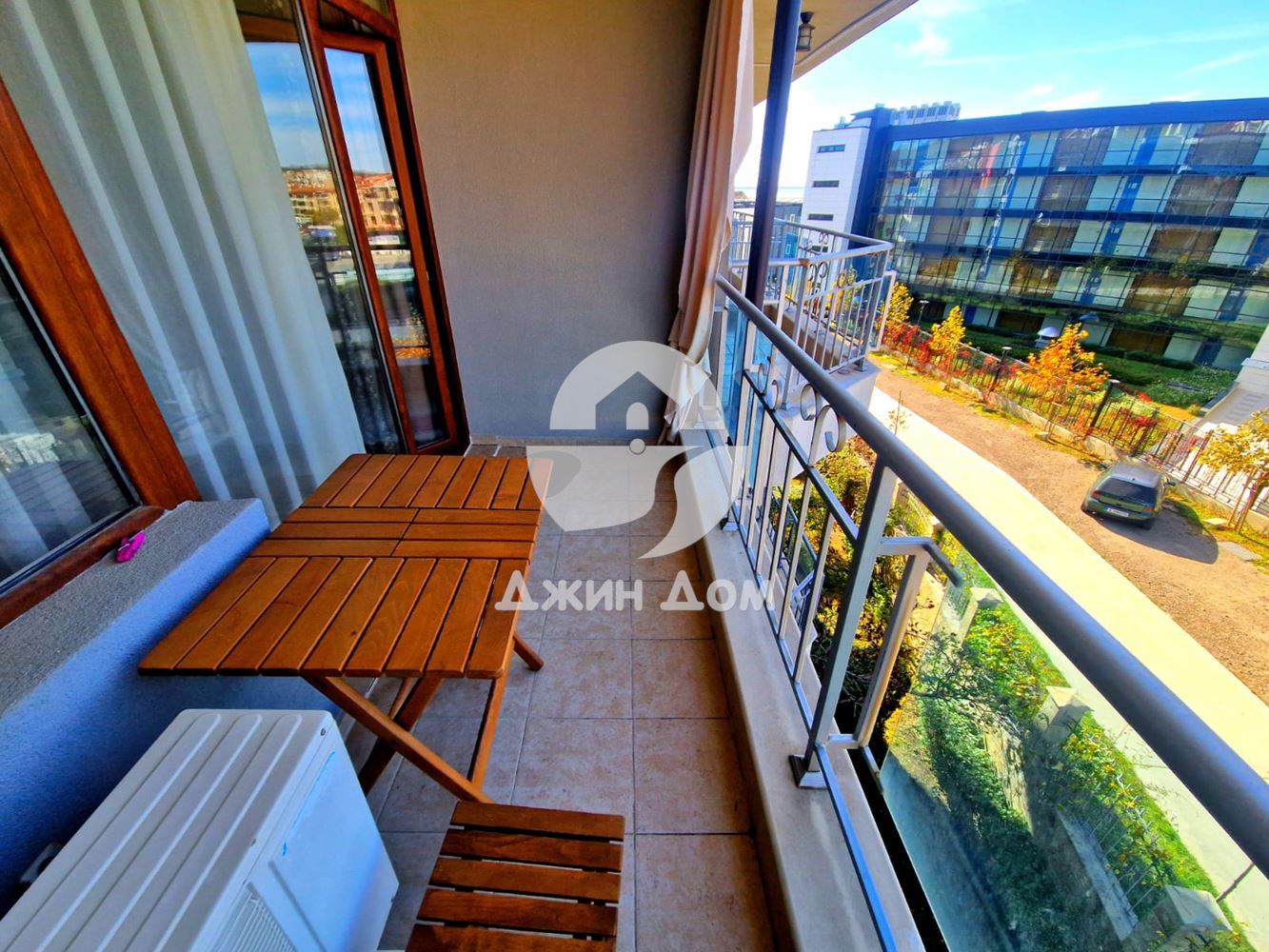 Двустаен апартамент в к-с „Сън Уейв“, гр. Свети Влас - 0