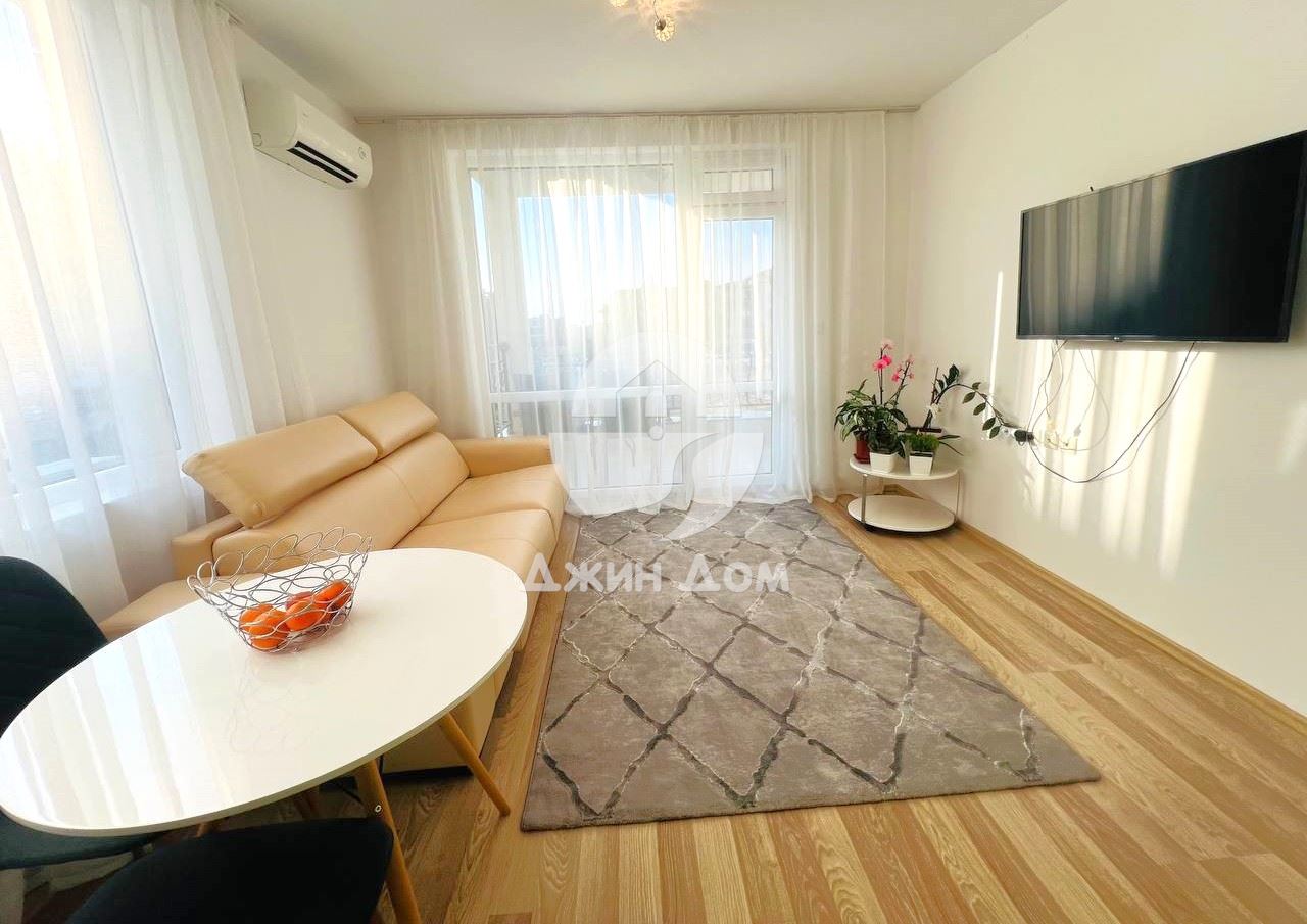 Просторен двустаен апартамент в к-с „Родина 2“, к.к. Свети Влас - 0