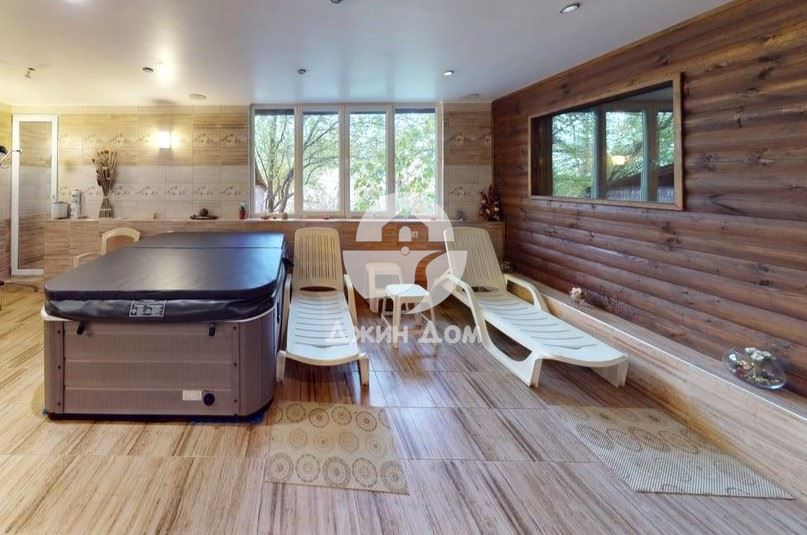 Хотел с ресторант и басейн с ПАНОРАМА МОРЕ и ПЛАНИНА в с. Кошарица - 0