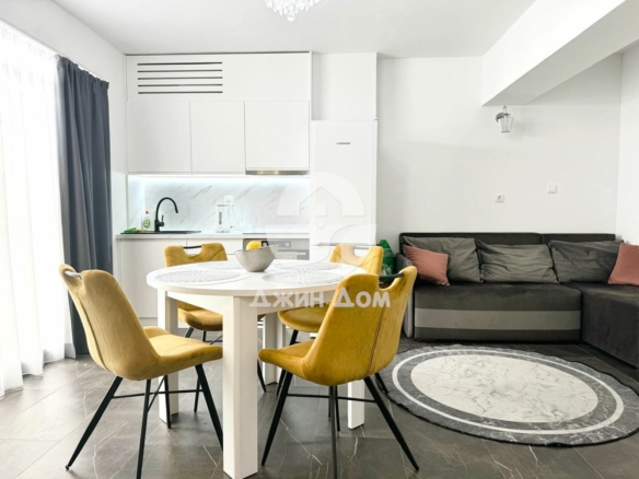 Тристаен апартамент с ГЛЕДКА ПЛАНИНА в Гранд Камелия, Слънчев бряг - 0