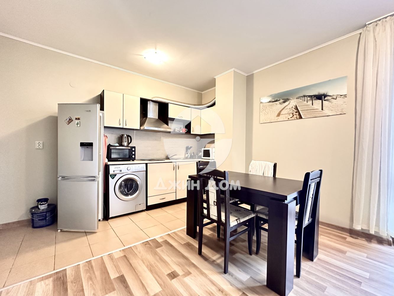 Тристаен апартамент в к-с „Какао Резиденс“, к.к. Слънчев бряг - 0