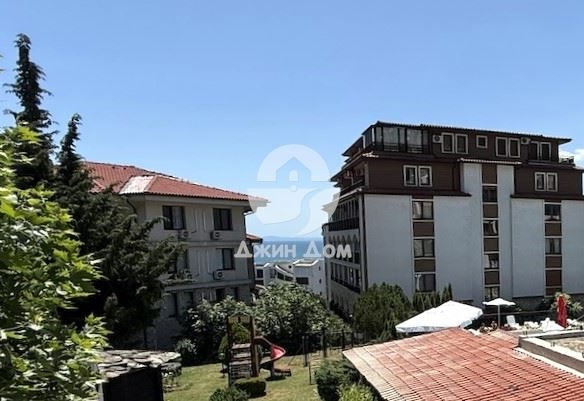 Тристаен апартамент с ГЛЕДКА МОРЕ в к-с „Воденицата“, Св. Влас - 0