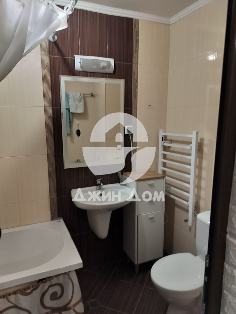 Тристаен апартамент в жилищна сграда БЕЗ ТАКСА, с. Равда - 0