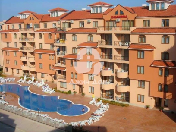 Просторни двустайни апартаменти в к-с Касандра, к.к. Слънчев бряг - 0