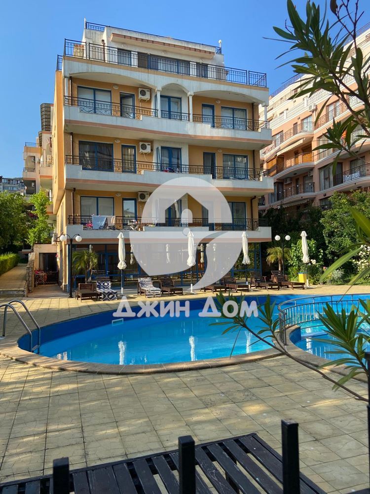 Двустаен апартамент в к-с „Каса Дел Мар“, гр. Свети Влас - 0