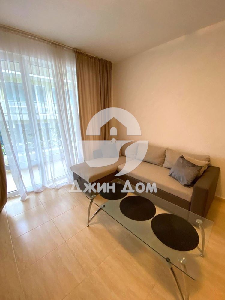 Двустаен апартамент с НИСКА ТАКСА в к-с „Азуро“, к.к. Слънчев Бряг - 0