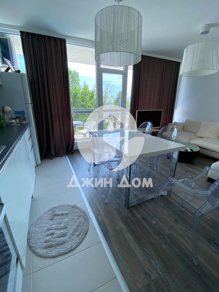 Тристаен апартамент БЕЗ ТАКСА ПОДДРЪЖКА в к.к. Слънчев бряг - 0