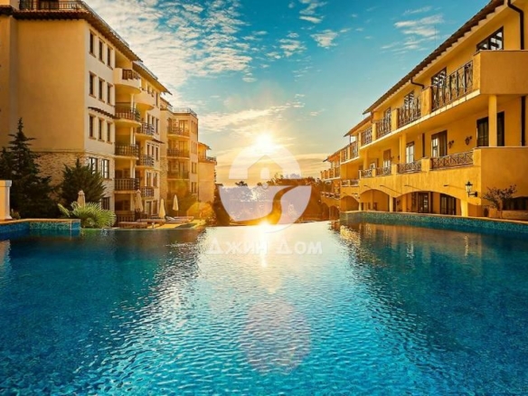 Едностайни апартаменти с ГЛЕДКА МОРЕ в к-с "Клиф Бийч & СПА Резорт" - 0