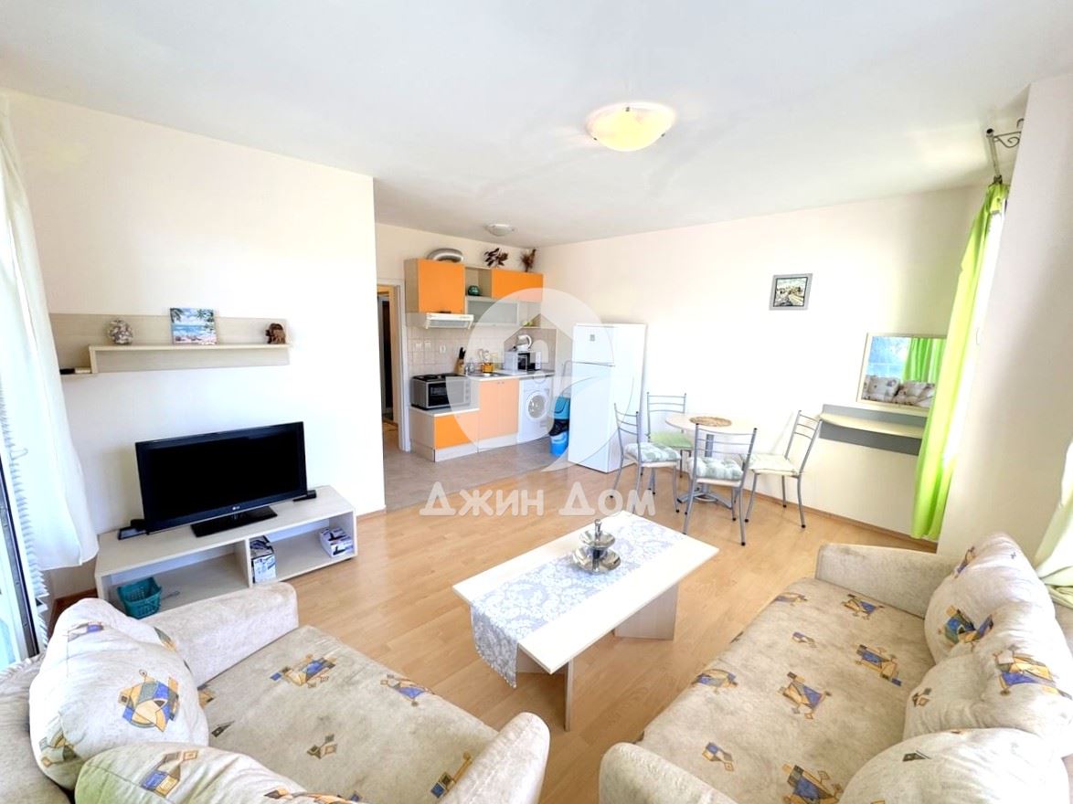 Двустаен апартамент в к-с „Акротирия Бийч“, гр. Несебър - 0