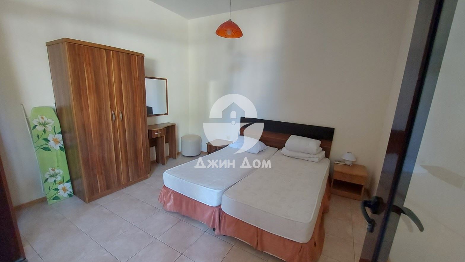 Двустаен апартамент в к-с „Роуз Вилидж“, к.к. Слънчев бряг - 0