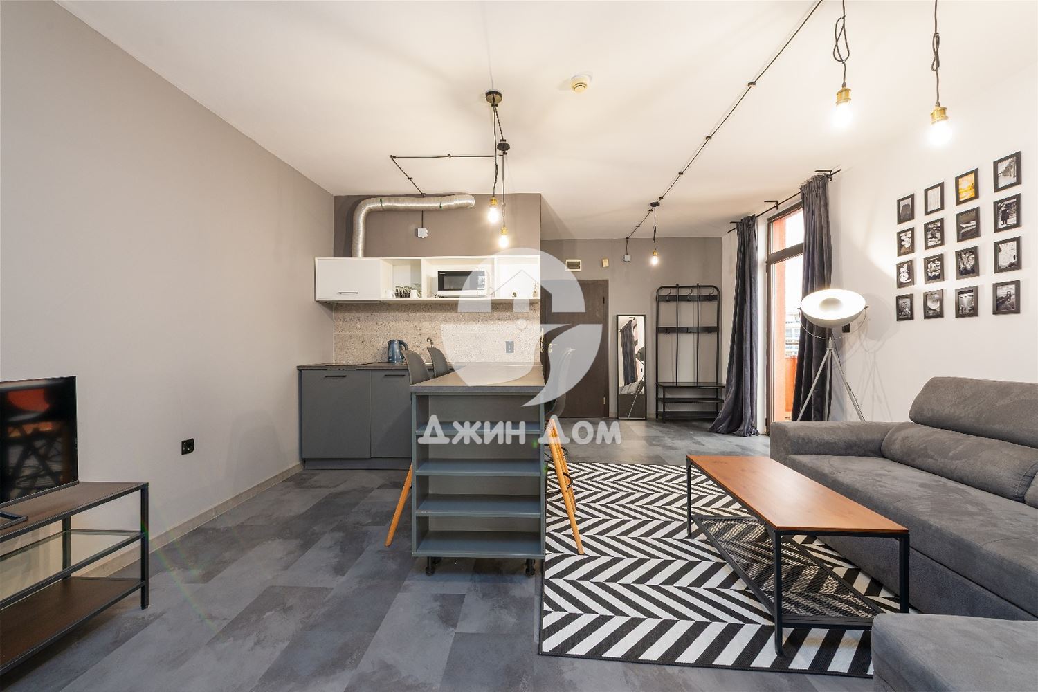 Двустаен апартамент с ГЛЕДКА МОРЕ в к-с „Нобел“, к.к. Слънчев бряг - 0