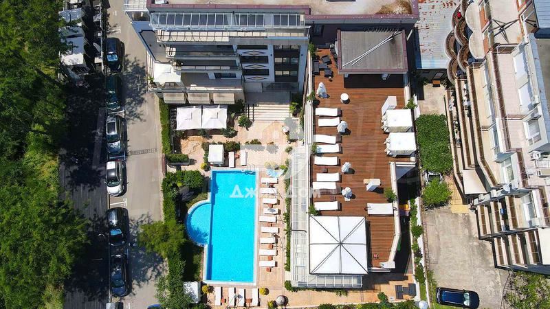 Тристайни апартаменти в к-с „Грийн Парадайз Делукс“, гр. Приморско - 0