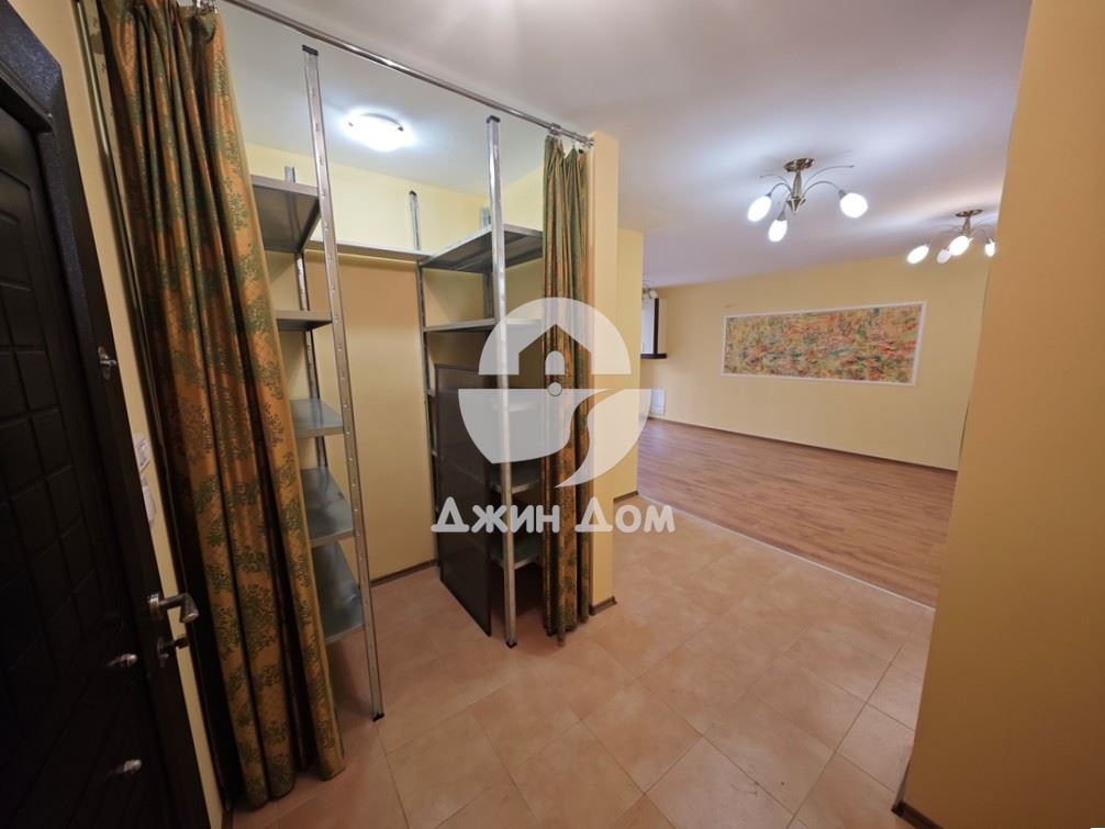 Двустаен апартамент с НИСКА ТАКСА в к-с „Парус 4“, гр. Поморие - 0