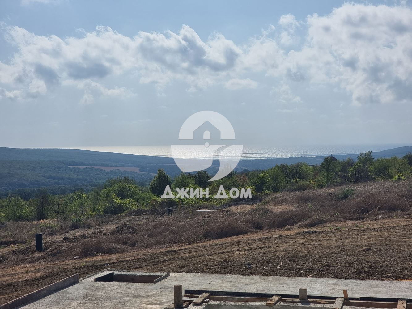 Casa de una planta con piscina y VISTA AL MAR en el pueblo de Banya, región de Burgas - 0
