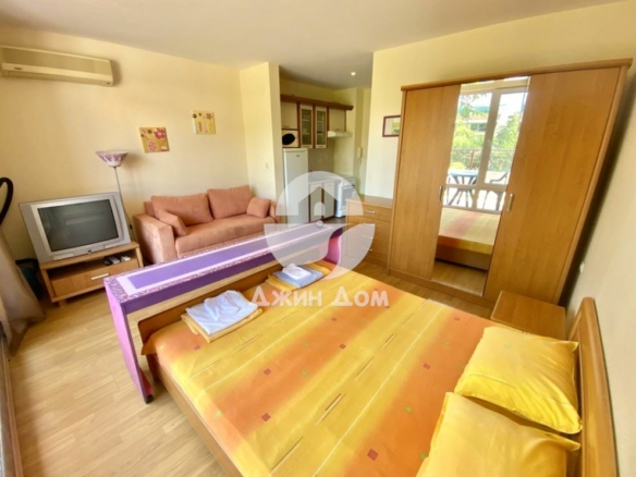 Едностаен апартамент в к-с Привилидж Форт Бийч, к.к Елените - 0